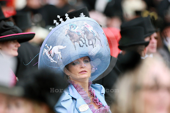 ascot_woman_hat208_fs