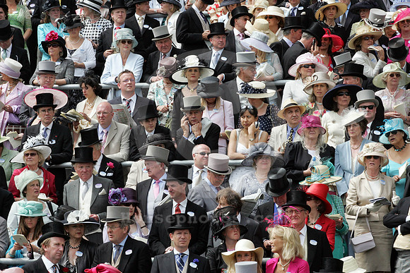 ascot_crowd11_fs