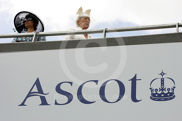 ascot_crowd14_fs