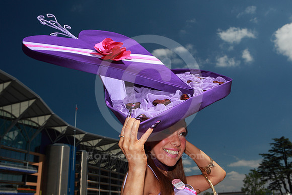 ascot_fashion331_fs
