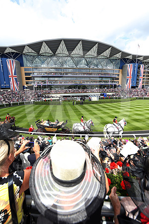 ascot_grandstand55_fs