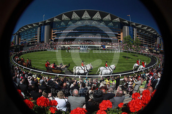 ascot_grandstand40_fs