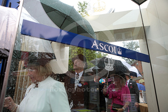 ascot_rain04_fs