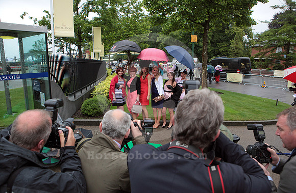 ascot_rain09_fs