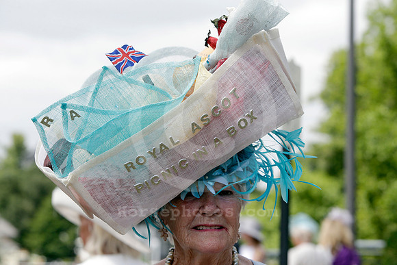 royalascot_fashion438_fs 2