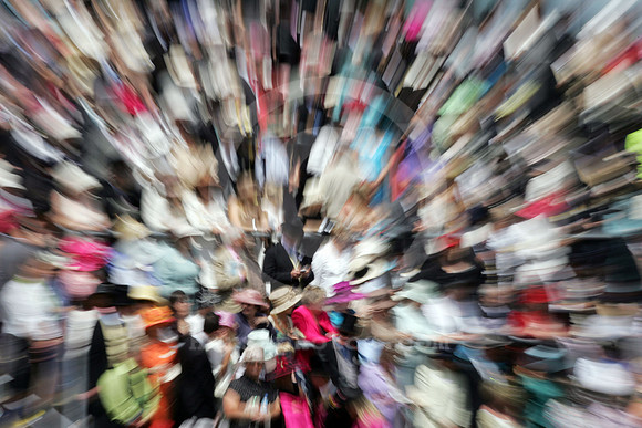 ascot_crowd15_fs