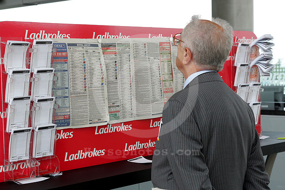 ascot_betting04_fs