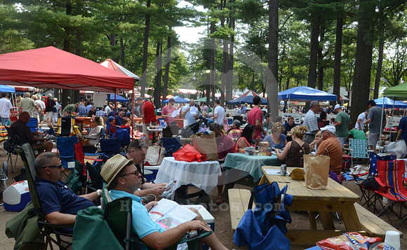 saratoga_hats06_hr