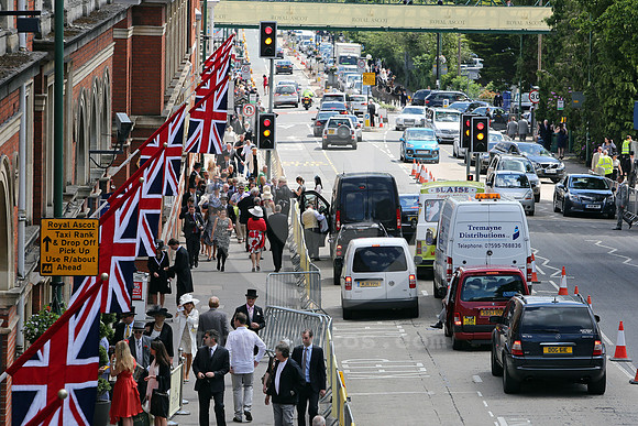 ascot_highstreet11_fs