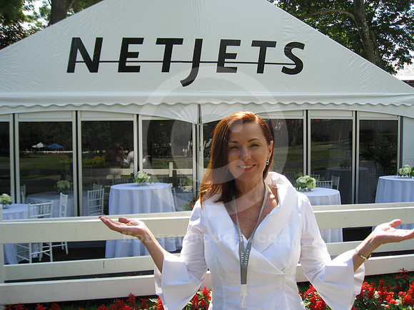 netjets_saratoga08_06_hr