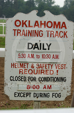 oklahomatracksign01_hr