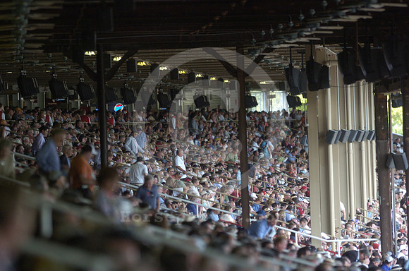 saratoga_grandstand78_hr