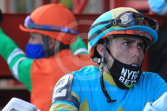 saratoga_jockeys01_st