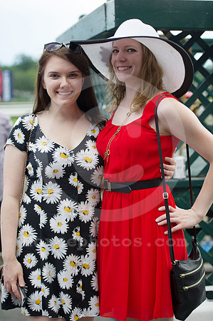 saratoga_racingfans21_bn