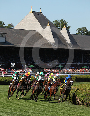 saratoga racing action