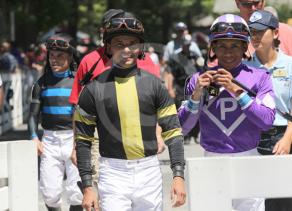 saratoga_jockeys10