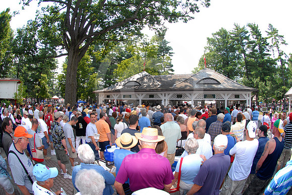 saratoga_racefans10