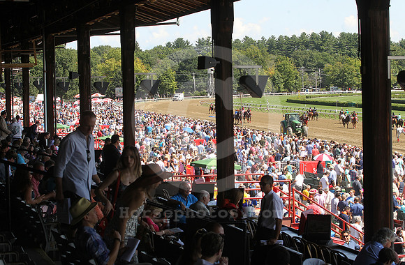 saratoga_grandstand53