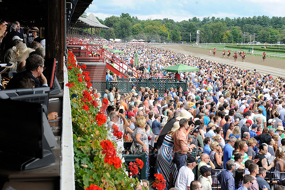 saratoga_grandstand104_hr
