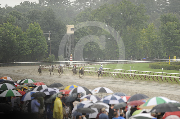 saratoga_grandstand64_rain_hr