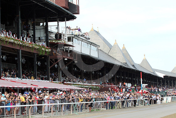 saratoga_grandstand117_cg