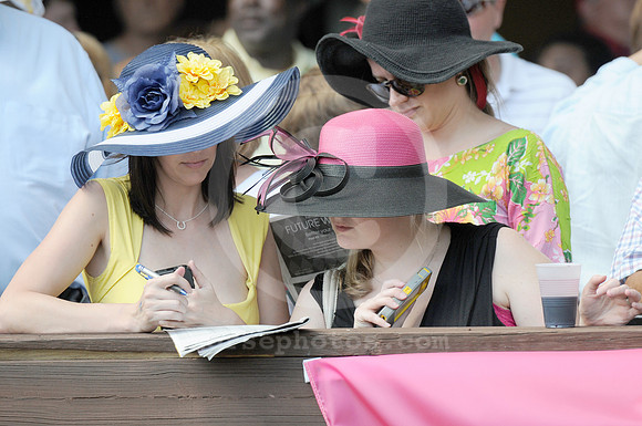 louisianaderbyhats04_bn