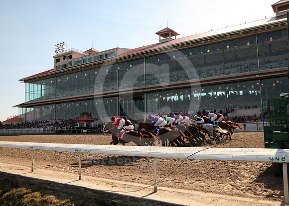 fairgrounds_opening01_lh