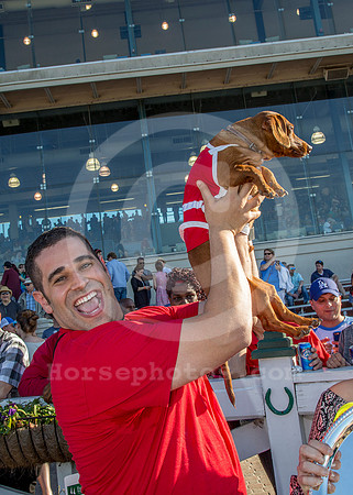 fairgrounds_wienerdograce01_lh