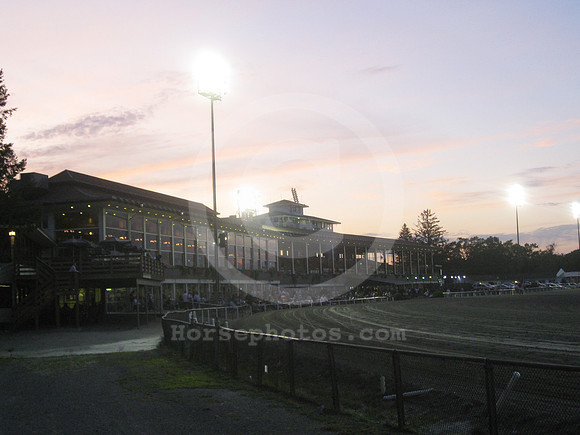 saratogaraceway05_hr