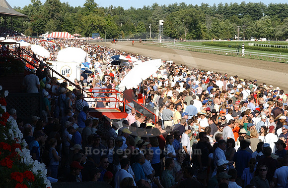 saratoga_grandstand94_hr