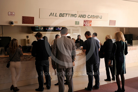 aqueduct_betting01_hr