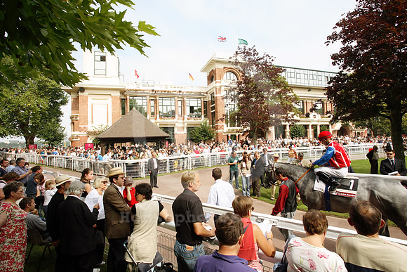 deauville_grandstand76_fs