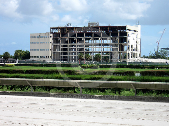 calder_grandstand02_gg