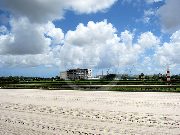 calder_grandstand04_gg