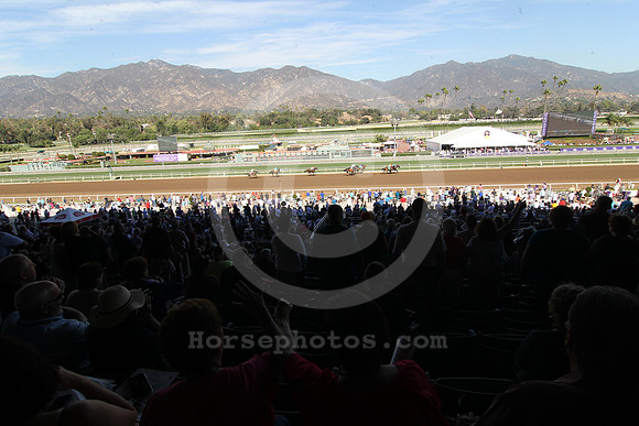 2016_breederscup_crowd04_st