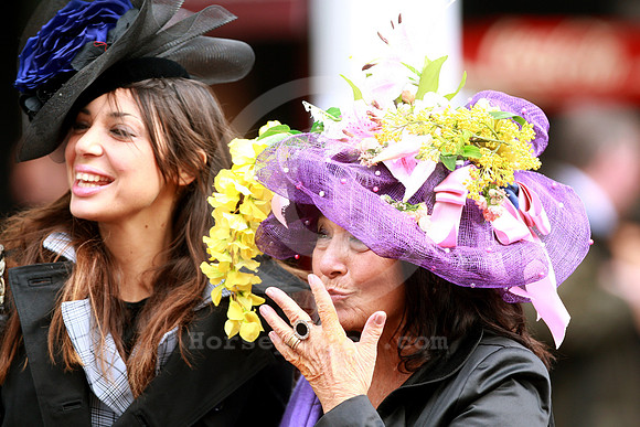 longchamp_hats01_fs
