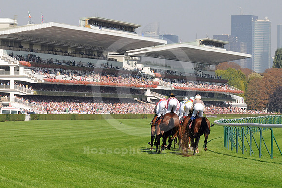longchamp_grandstand17_fs