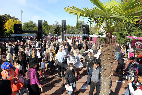 longchamp_audience03_fs