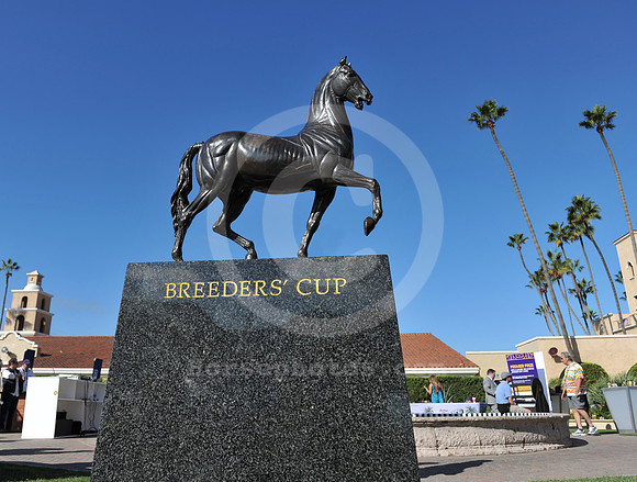 BC_Statue_del_mar01