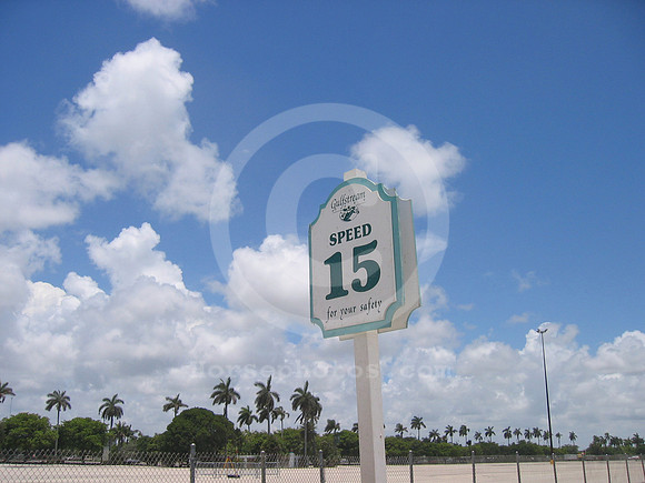 gulfstream_park_sign01_hr