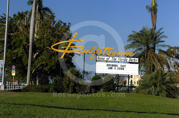 openingday_sign01_hr