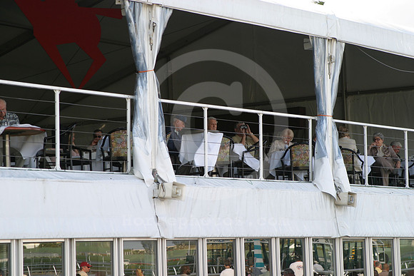 gulfstream_turfclub01_eg