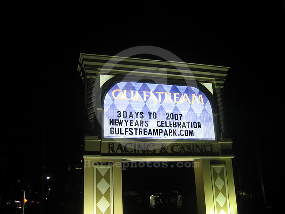 gulfstreamparksign03_hr