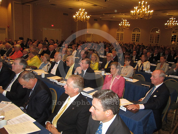 2010_roundtable03_hr
