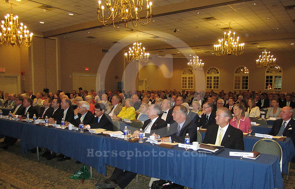 2010_roundtable01_hr