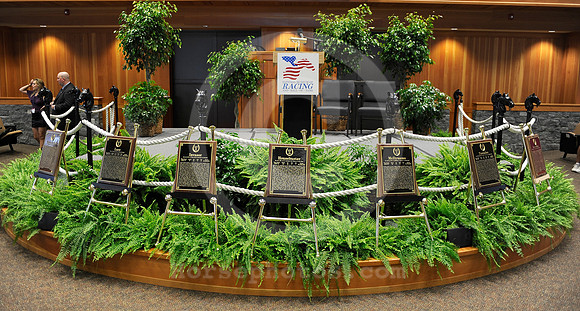 2013_halloffame_plaques01_hr