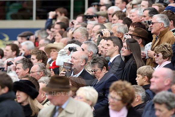 newmarket_audience06_fs