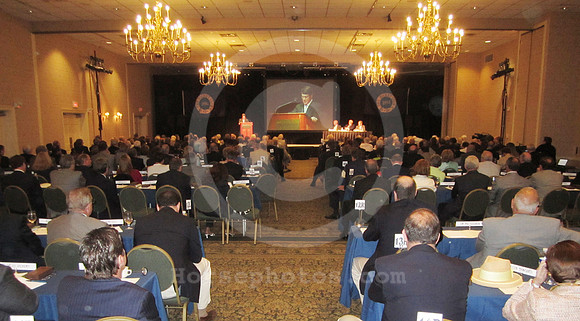 2010_roundtable02_hr