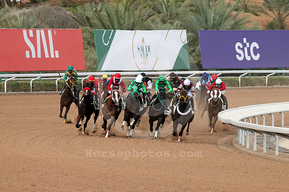 King_Abdulaziz_racing_action01