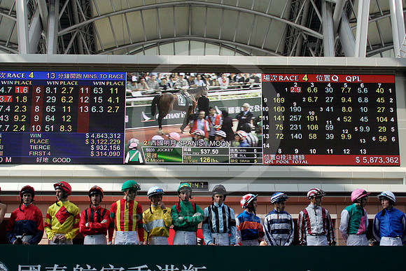 shatin_jockeys03_fs